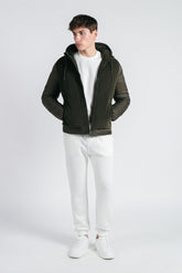 GIUBBOTTO IMBOTTITO CON CAPPUCCIO VELLUTO VERDE MILITARE